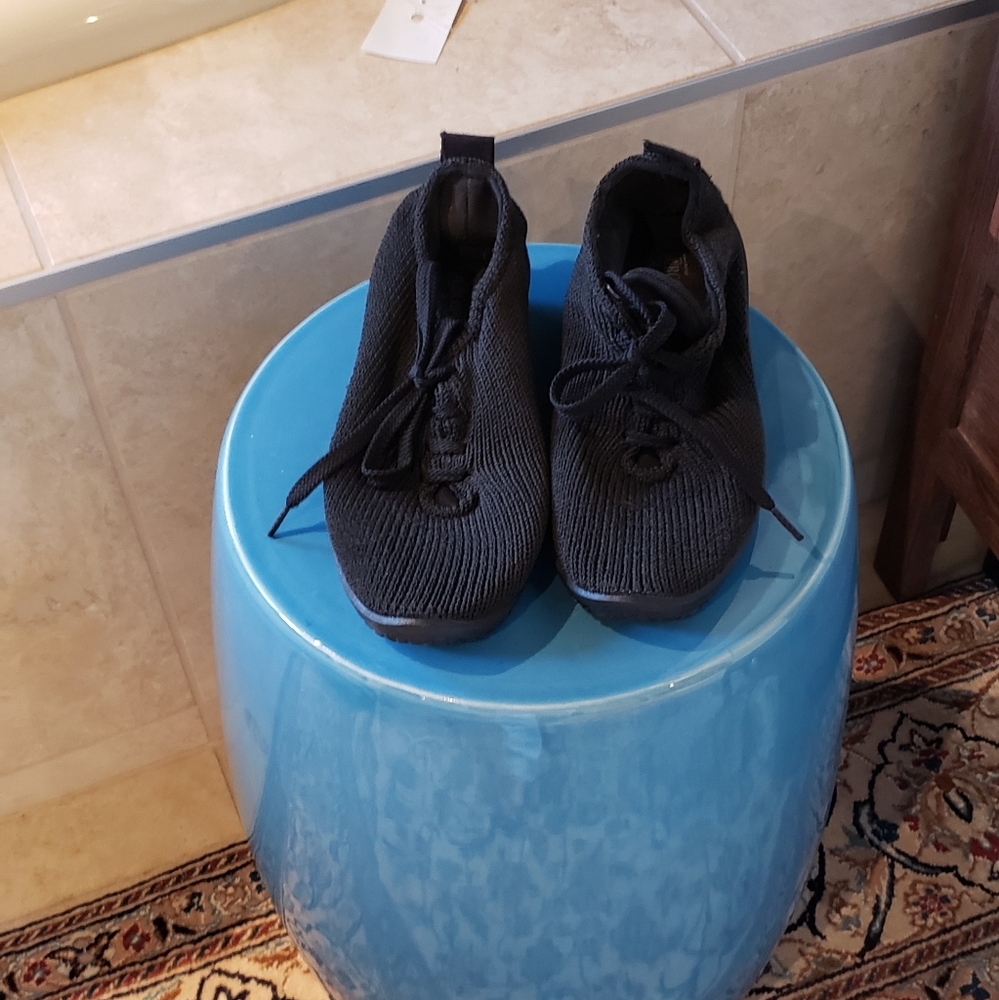 Arcopedico shoes